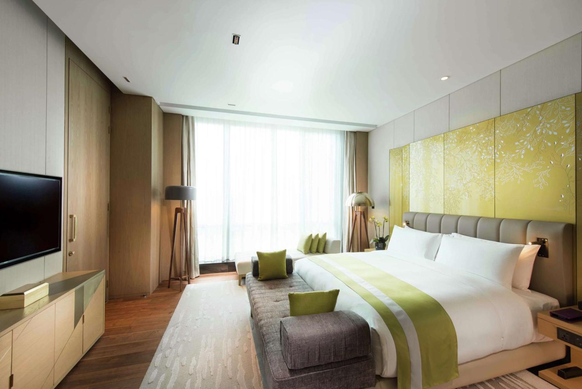 Hotel Conrad Canton Esterno foto