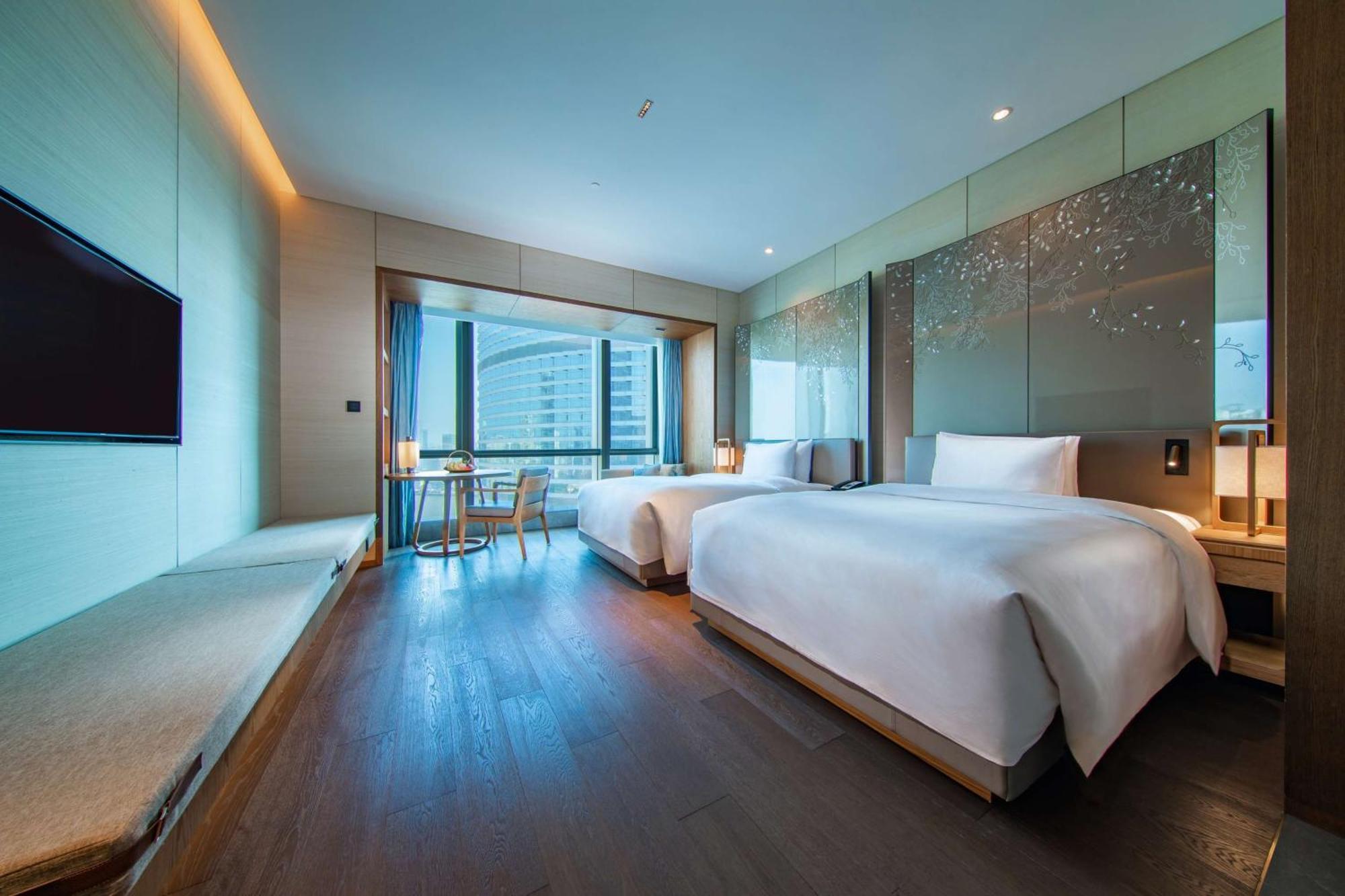 Hotel Conrad Canton Esterno foto